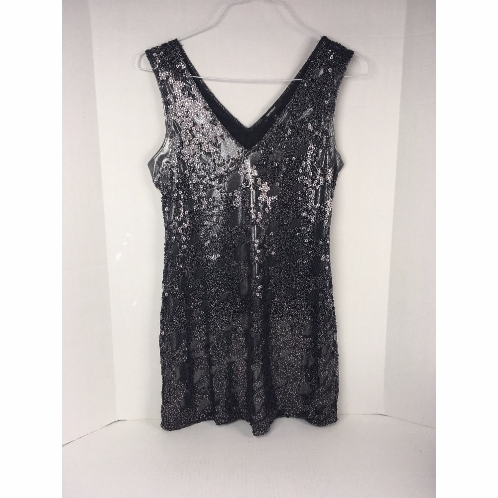 Express Sequined V-Neck Cocktail Dress 💜HP!!!! 💜